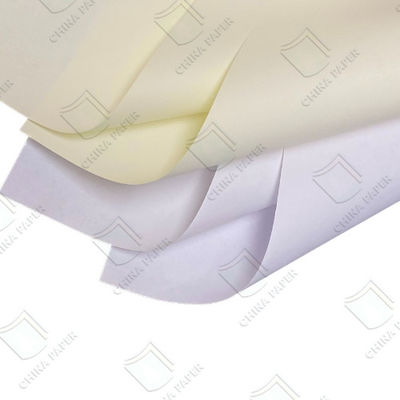 ราคาดี กระดาษผงไม้ 50-200gsm กระดาษออฟเซ็ตไร้ไม้ กระดาษม้วนสําหรับการพิมพ์และพิมพ์ ออนไลน์